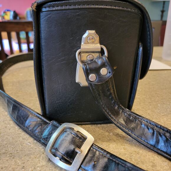 Praktica LB2 35mm SLR Film Camera 50MM F2.8 Meyer-Optik Domipla Hard Case - Picture 13 of 13